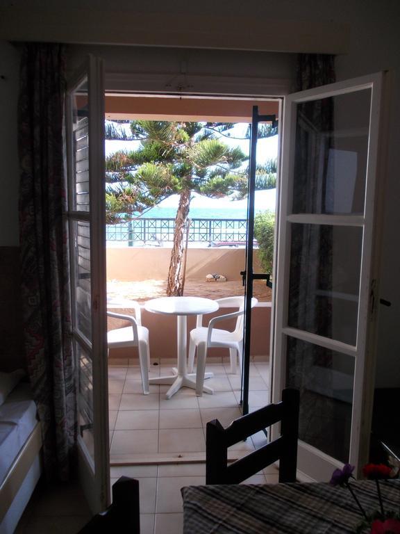 Appartement Pelamare à Kokkini Hani Extérieur photo