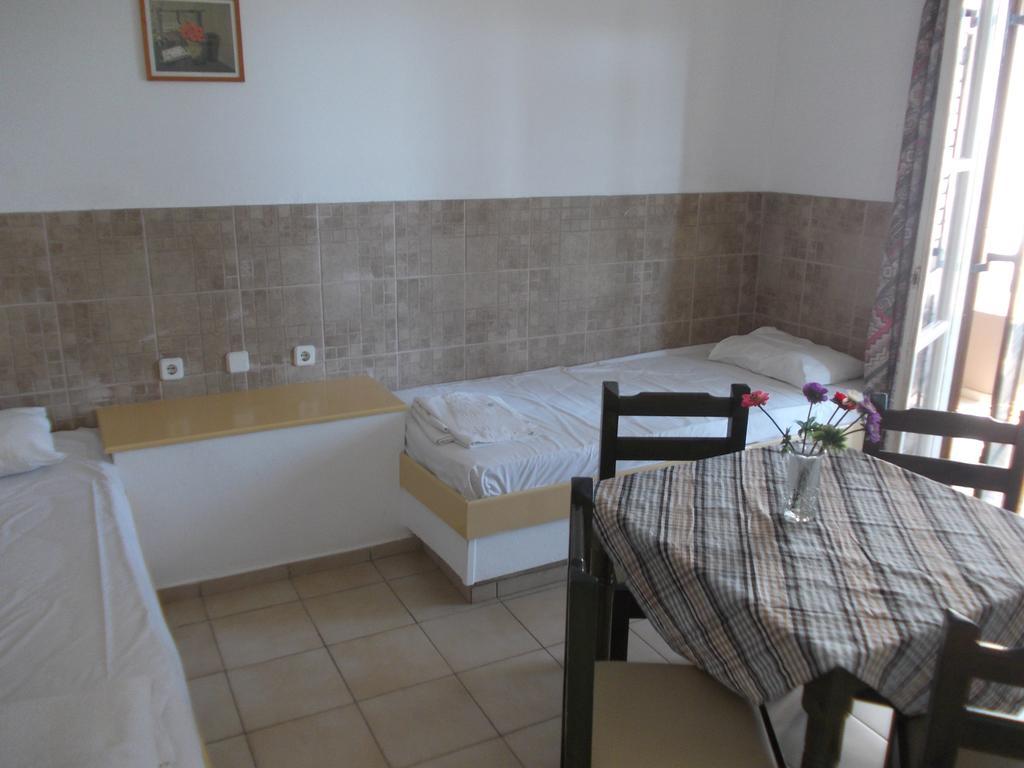 Appartement Pelamare à Kokkini Hani Extérieur photo