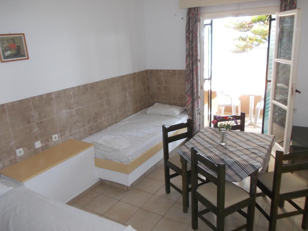 Appartement Pelamare à Kokkini Hani Extérieur photo